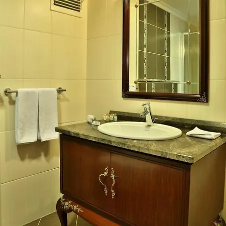 Otel Cassiel 4*