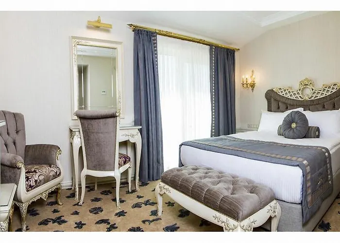 Отель Cassiel 4*