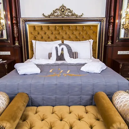 Hotell Cassiel 4*